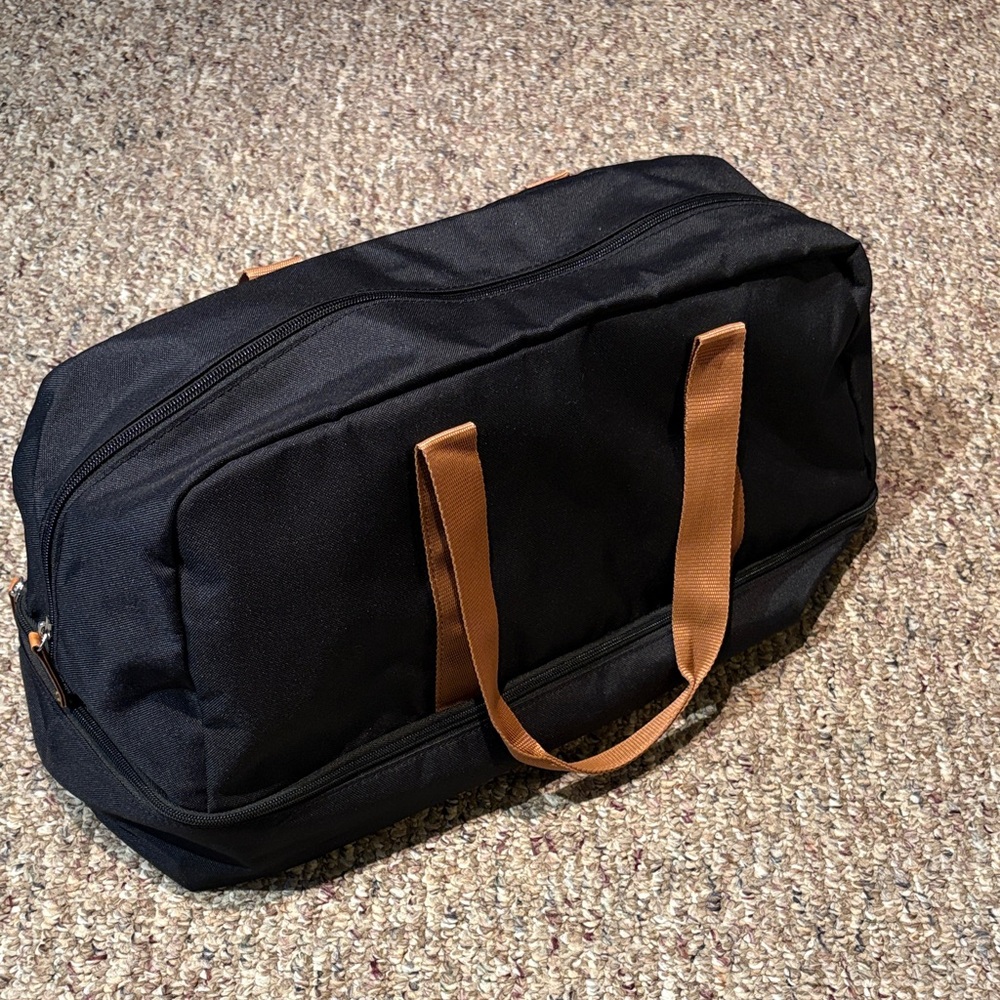Stylish Black and Tan Men's Bag